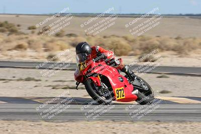 media/Nov-16-2025-Race Pace (Sun) [[8c5fa54630]]/Verified Riders/9-Turn 16 (150pm)/